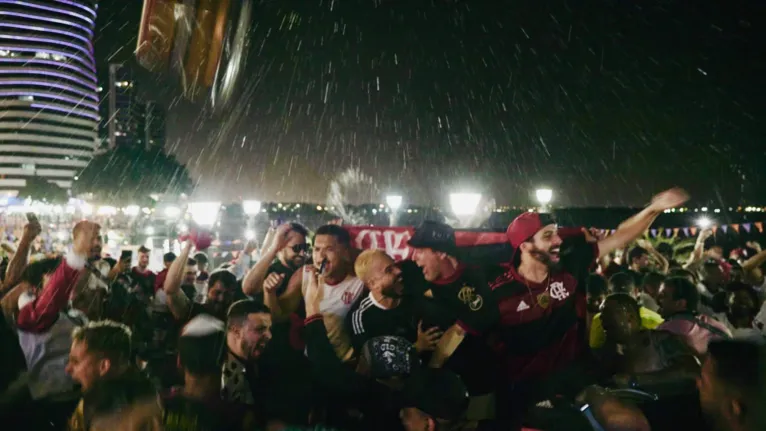 Flamengo 1 x 0 Athletico-PR: torcida festeja no Equador