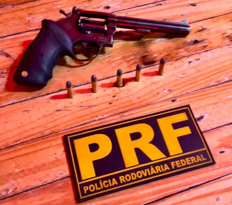 PRF apreende arma com numeração raspada e munições no Pará