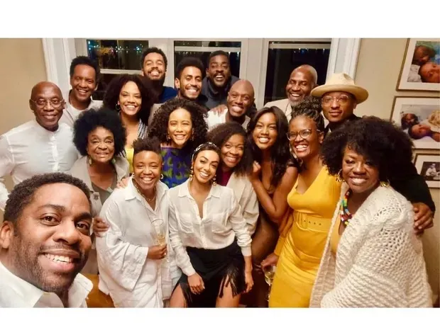 Taís Araújo e Lázaro Ramos recebem Viola Davis em casa