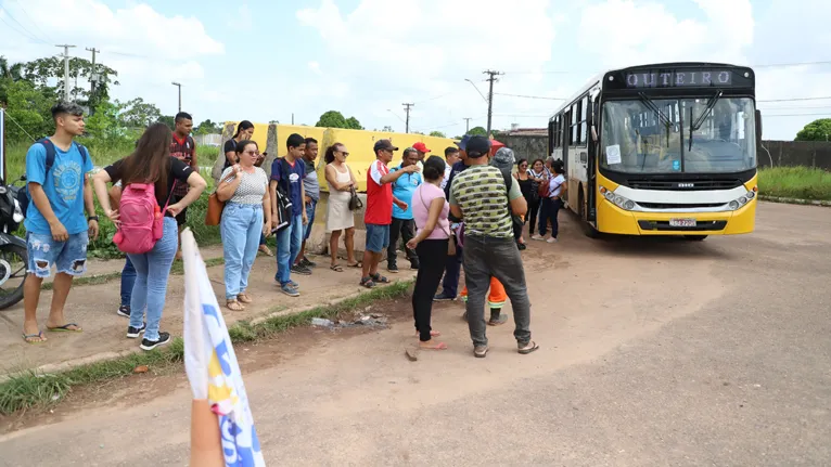 Ônibus começam a circular na Ponte do Outeiro