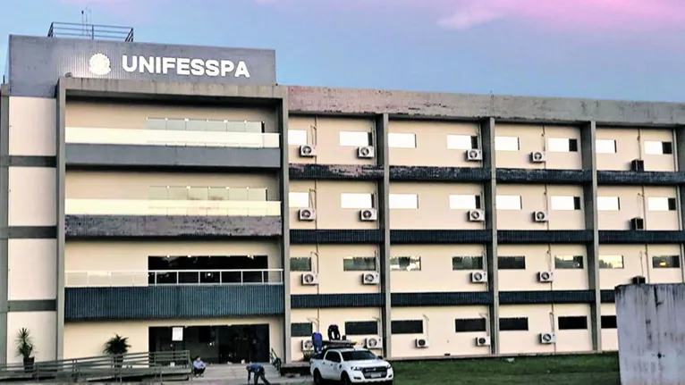 Na Unifesspa, bloqueio impede o pagamento de serviços e contas.