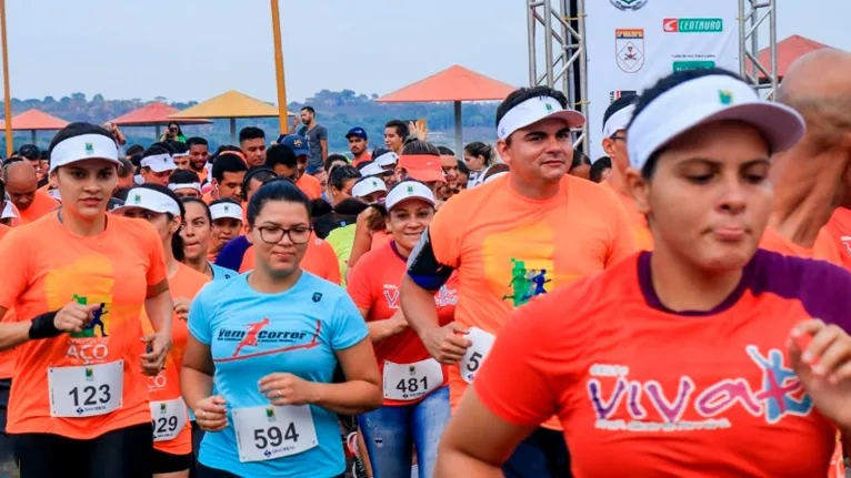 Os prêmios são: para o primeiro lugar - troféu, medalha e R$ 800; para o segundo lugar - troféu, medalha e R$ 500; para o terceiro lugar - troféu, medalha e R$ 300