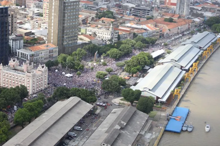 Círio reuniu mais de 2,5 milhões de pessoas neste domingo