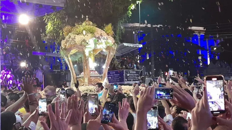 Imagem peregrina chega à Igreja da Sé e emociona fiéis