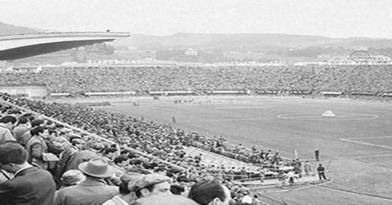 10 mil pessoas que se encontravam no estádio Artemio Franchi, assistindo à partida entre Fiorentina x Pistoiese, foram testemunhas da aparição de objetos voadores não identificados.