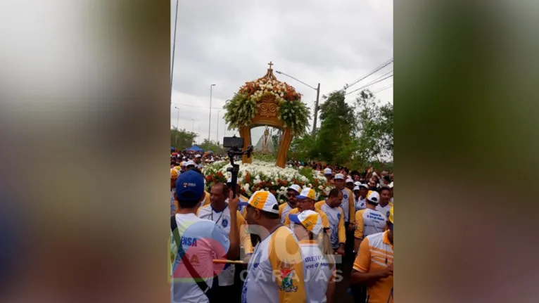 Tempo nublado e um pouco de chuva marcaram este domingo de Círio em Marabá