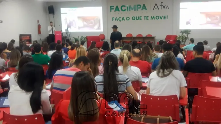 O evento contou com palestras sobre os problemas relacionados ao chamado Pé Diabético