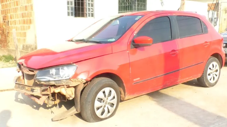 Carro havia sido encontrado na última quarta-feira (19)