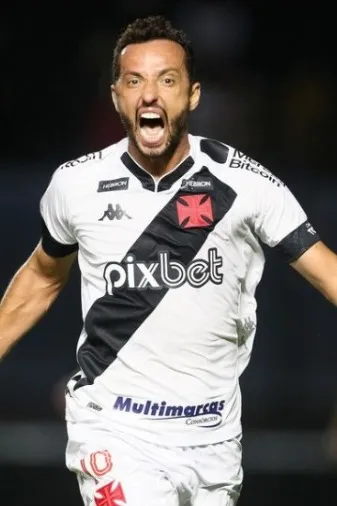 Meia vive decisão com o Vasco na Série B