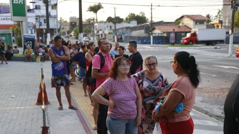 Foram convocadas mais de 1,4 milhão de famílias inscritas no Cadastro Único