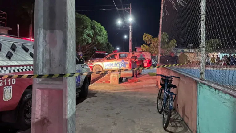 Vítima tomava uma guaraná quando foi alvejada