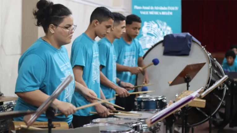 Grupo de Percussão do projeto Vale Música Belém é uma das atrações de festival.