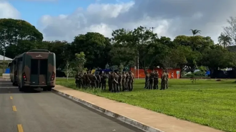 DF: golpistas reagem em tentativa de desmonte de acampamento