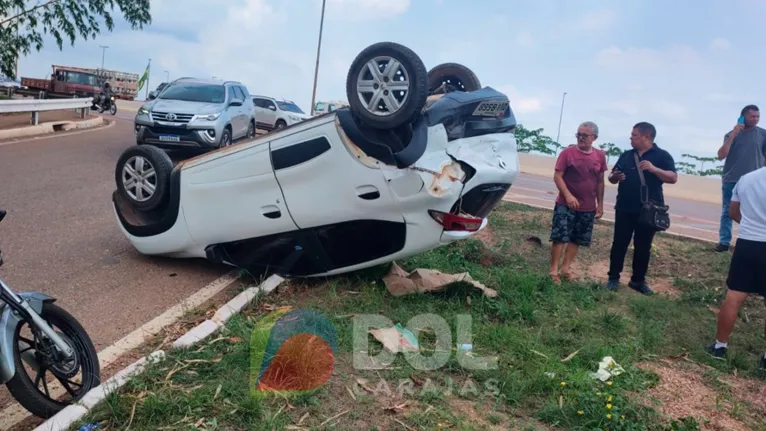 Motorista teve apenas ferimentos leves após o acidente