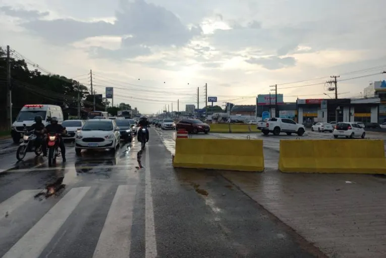 Estrutura foi remanejada para avanço das obras do BRT