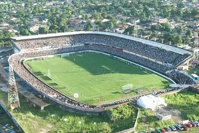 O Estádio do Colosso foi inaugurado no ano de 1987, e é o maior da região oeste do Pará, recebendo jogos dos clubes profissionais locais, como São Francisco, São Raimundo e Tapajós.