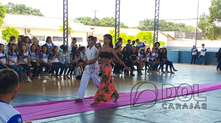 Desfile promoveu a beleza negra