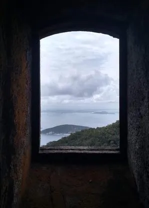 Farol foi desativado por causa da nuvem