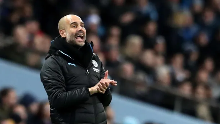 Pep Guardiola atua no Manchester City, da Inglaterra