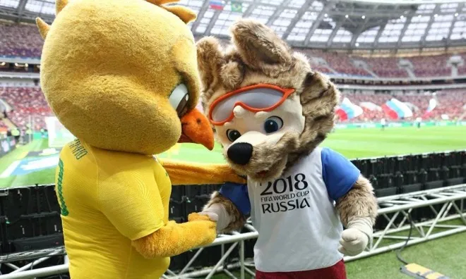 Canarinho, mesmo barrado em 2018, fez mais sucesso que o Zabivaka