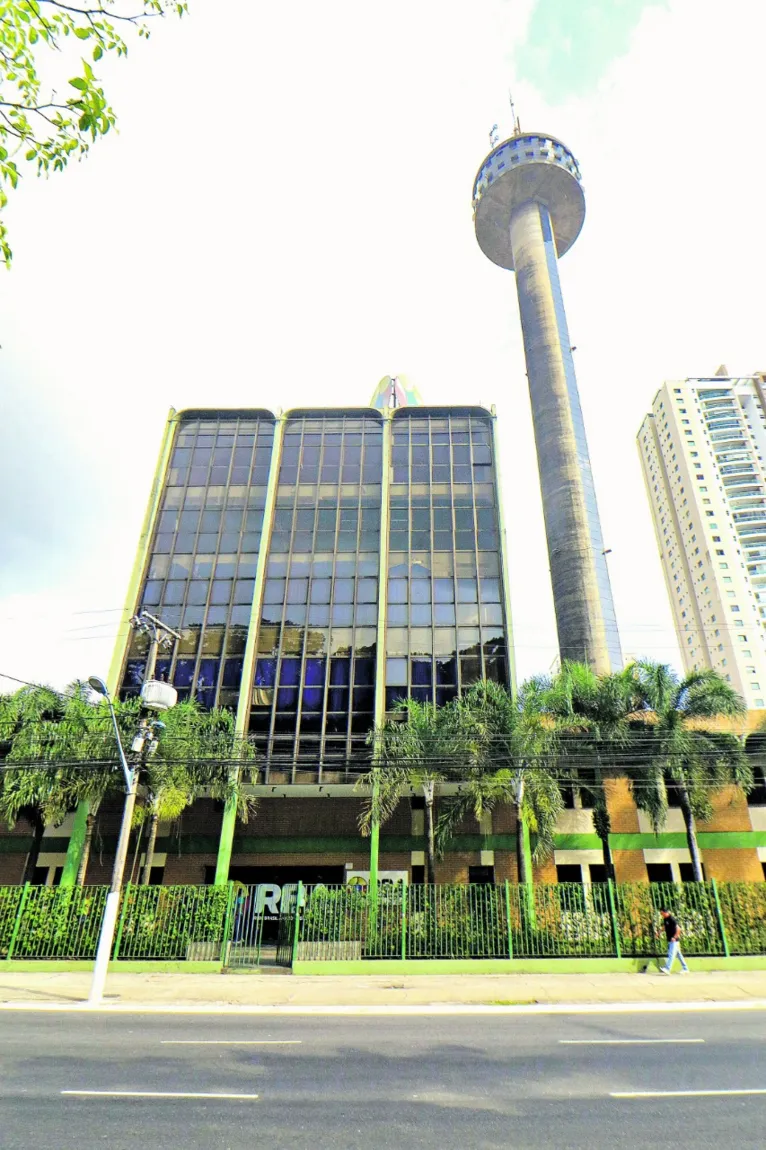RBATV está sediada no mesmo prédio desde sua fundação, em 1988.