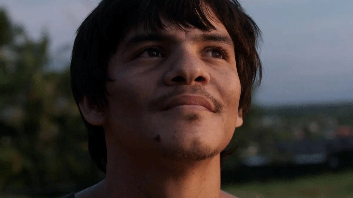 Ator Adanilo Reis, no filme "Noites Alienígenas".