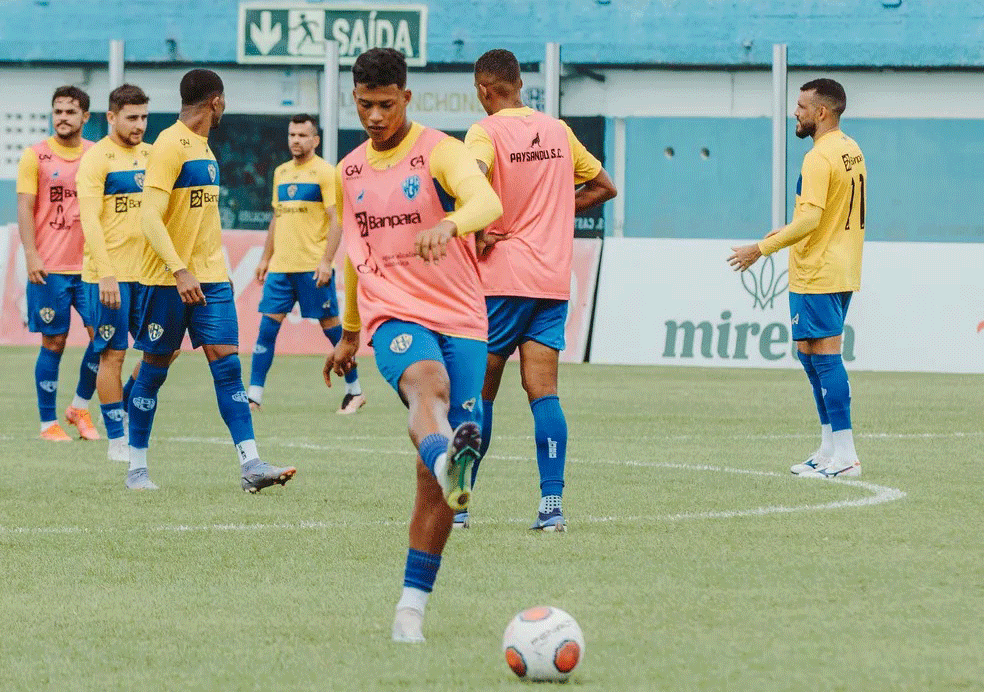 Revelado pelas categorias de base do Paysandu, zagueiro Iarley vai disputar espaço no elenco principal do clube.