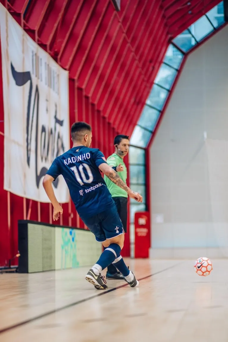 Vídeo: jogador paraense brilha no futsal de clube francês