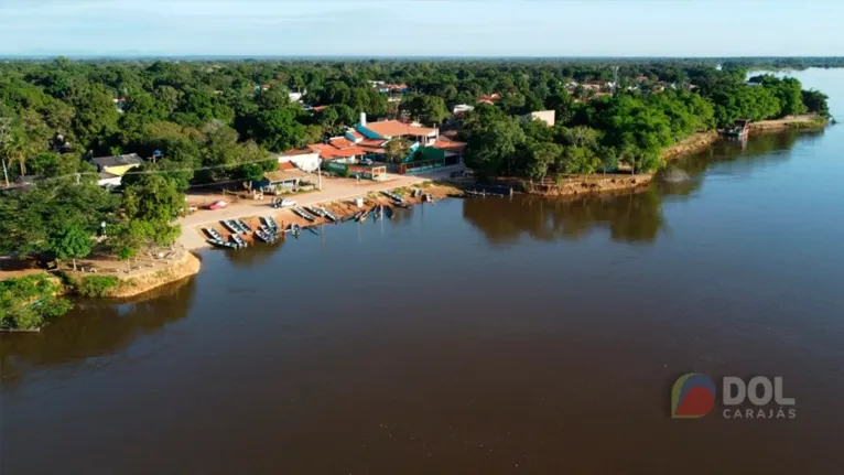 Arthur estava em um acampamento com familiares e amigos na ilha quando desapareceu