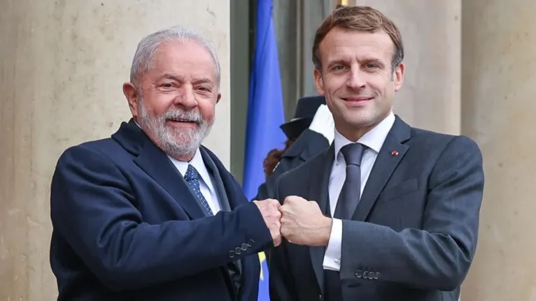 Emmanuel Macron, presidente da França, disse que "o Presidente Lula pode contar com o apoio incondicional da França".