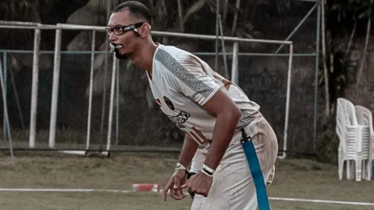 Edgar atua como CB/Safety no  North Indians Flag Football