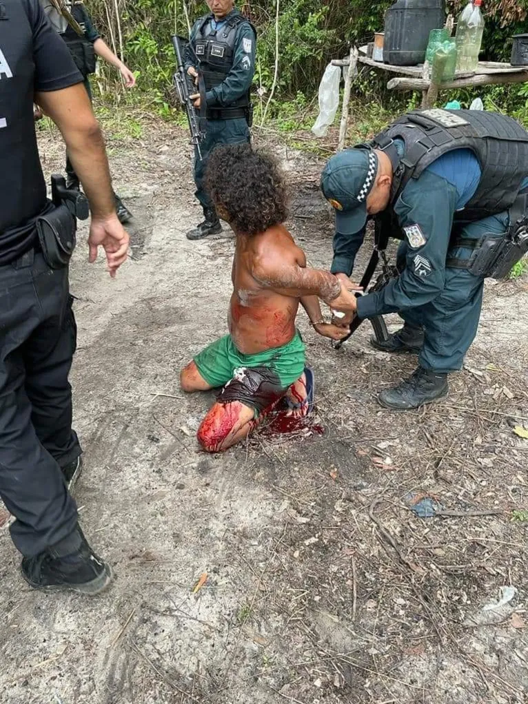 Raimundo foi baleado e preso após reagir à abordagem policial