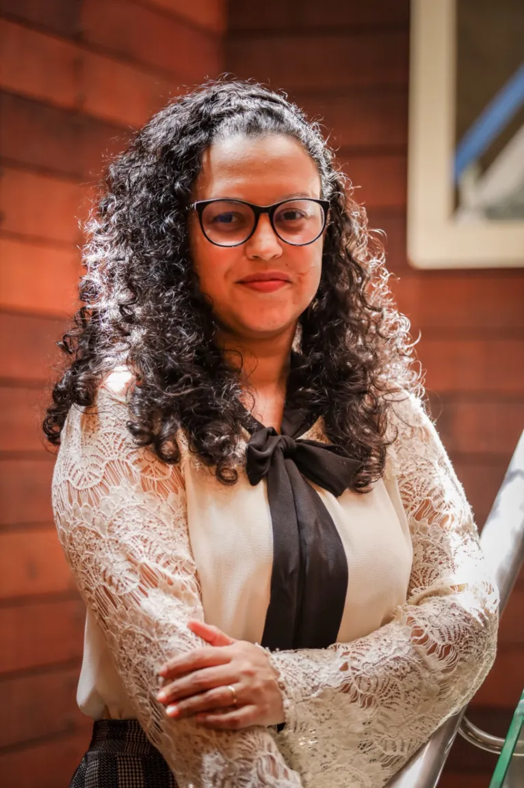 Lorena Esteves, doutora em Comunicação (PPGCOM/UFPA) e estudiosa de gênero e interseccionalidades
