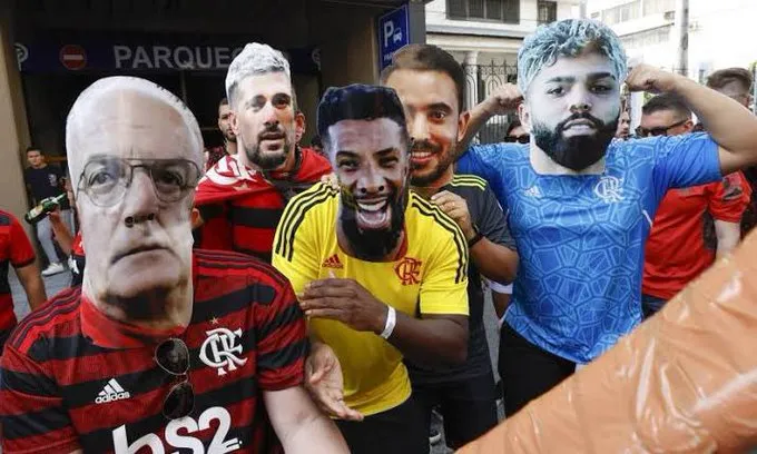 De sósias até sogra do VP, o futebol se destaca no carnaval