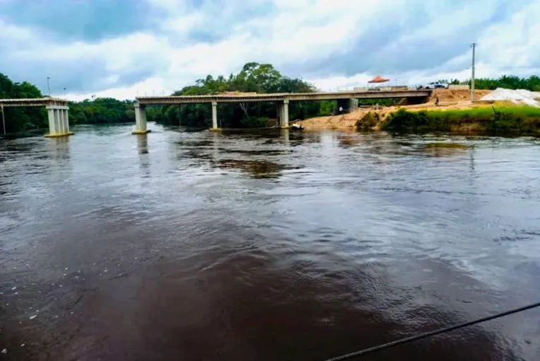 Obra da ponte sobre o rio Guamá está 80% concluída