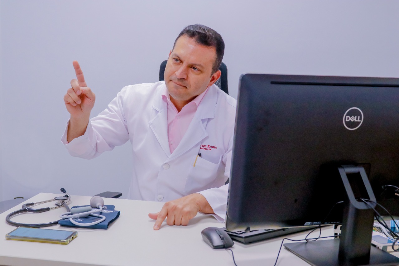Dr. Marcos Reale - médico cooperado da Unimed Belém, cardiologista, e responsável técnico pelo Serviço de Hemodinâmica e Cardiologia Intervencionista do Hospital Unimed Prime - HUP.