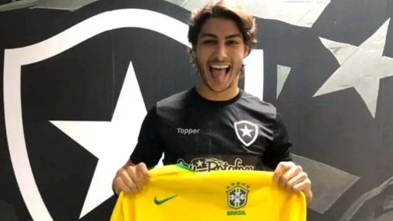 Márcio Almeida de Oliveira, o Marcinho, ex-lateral direito do Botafogo