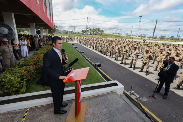 Governador Helder Barbalho, na solenidade de promoção dos 496 militares do Corpo de Bombeiros Militar do Pará (CBMPA)