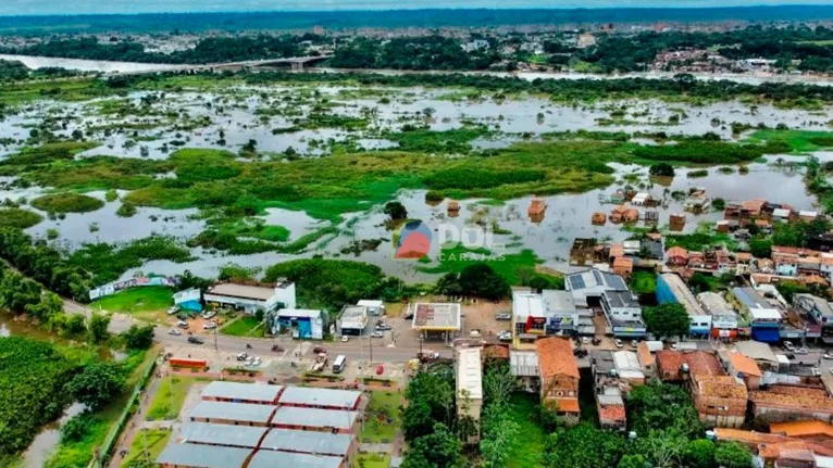 O nível dos rios Tocantins e Itacaiúnas subiu, inundando bairros e desalojando famílias