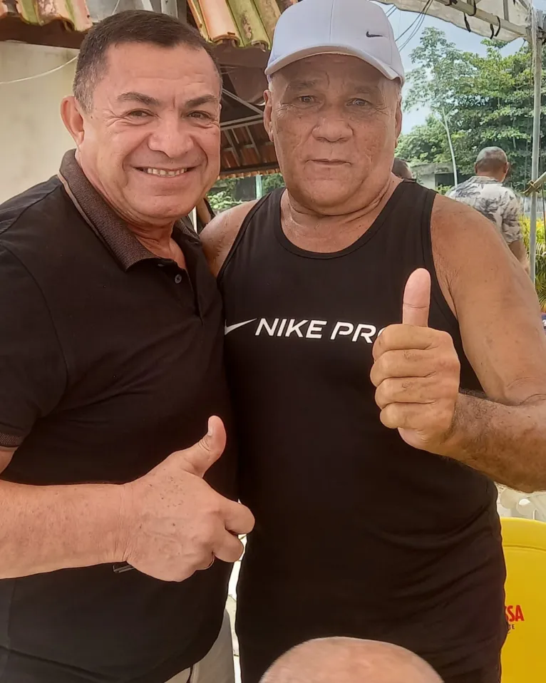 Goleiros Nunes e Edson Cimento