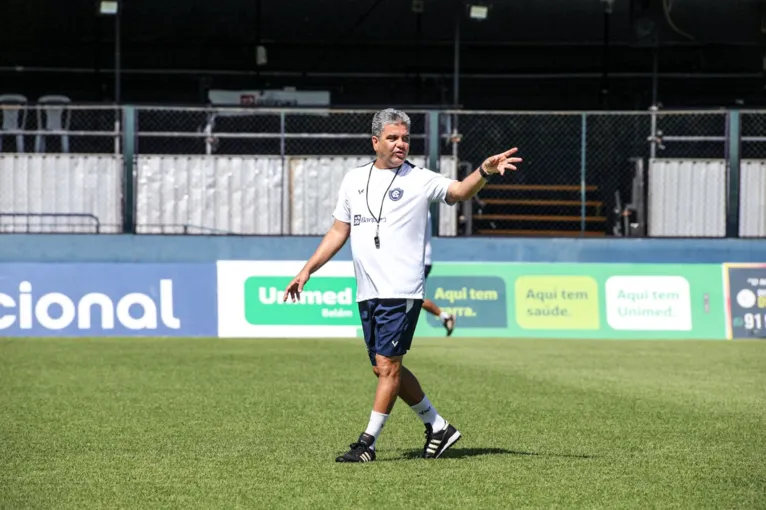 Técnico do Clube do Remo, Marcelo Cabo está na corda bamba