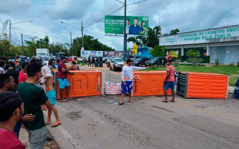 Entrada da Marabá Pioneira foi bloqueada por volta de meio-dia