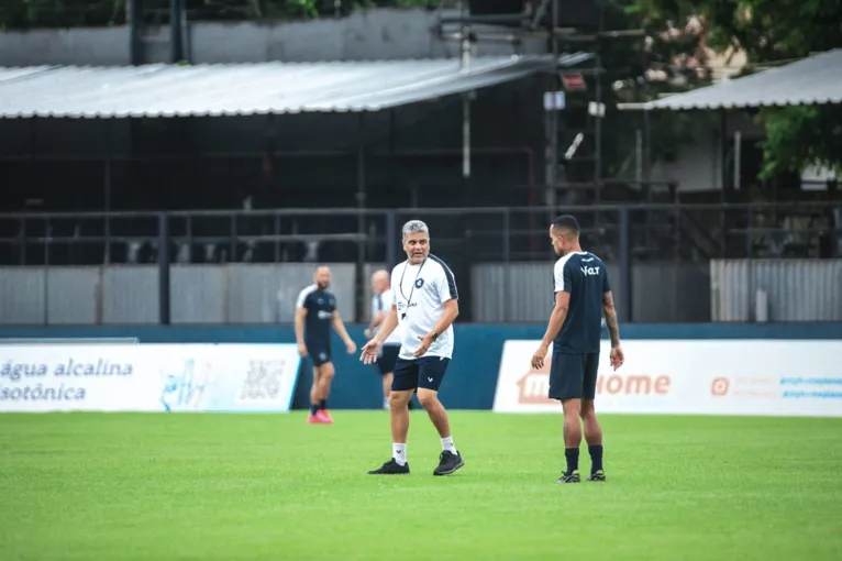 Marcelo Cabo está com a eliminação da Copa Verde entalada na garganta