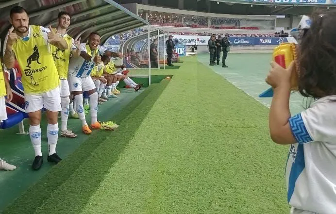 Jiménez, Kelvin e Luis Phelipe entraram na onda da fotógrafa