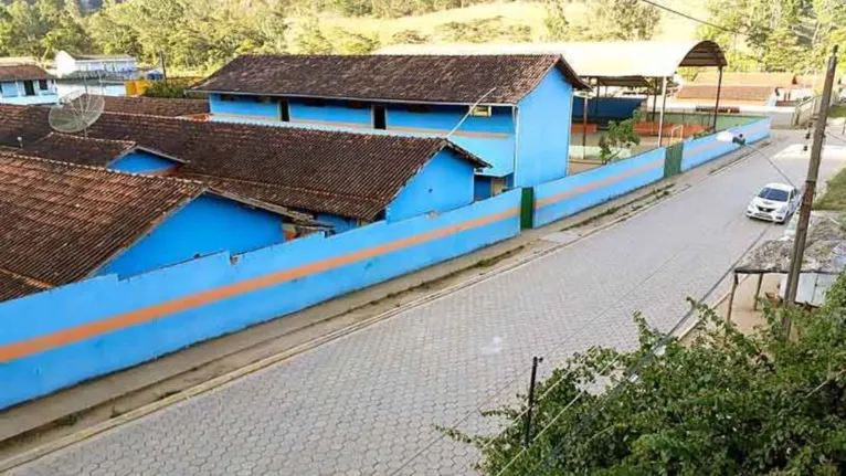 Escola Estadual Orlando Tavares, zona rural de Minas Gerais