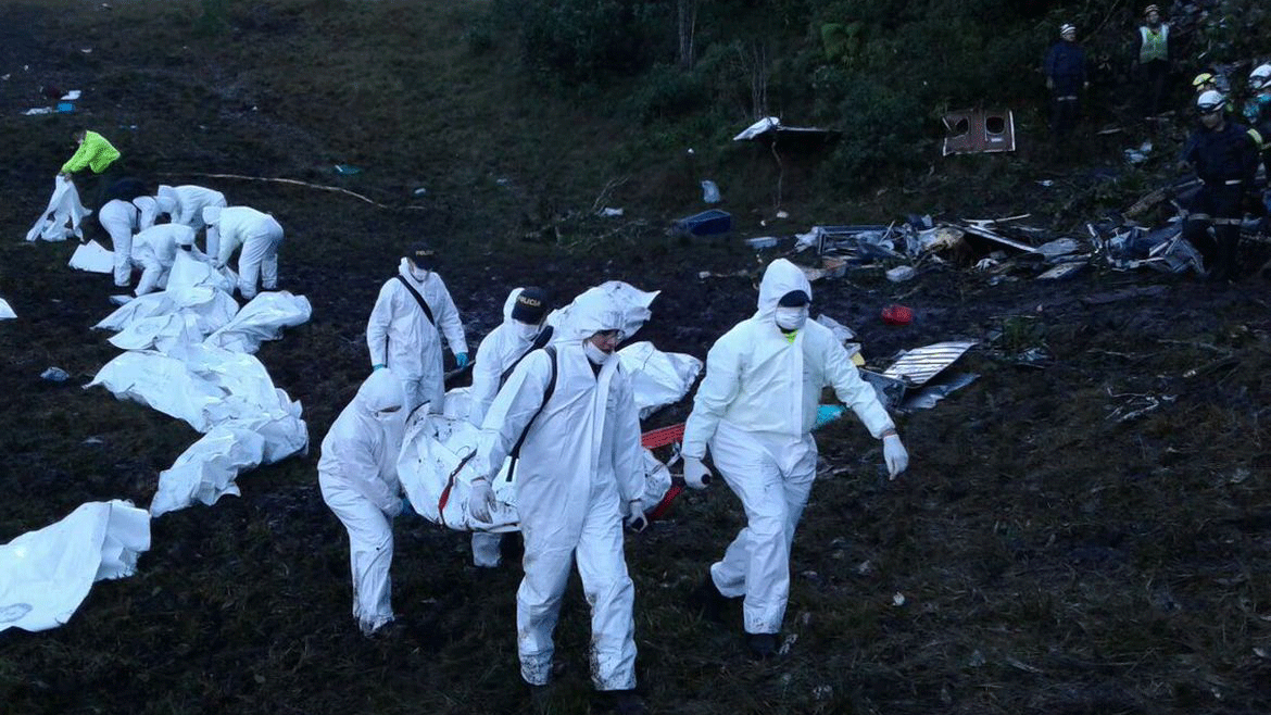 Quase sete anos depois do acidente aéreo, batalha jurídica entre famílias das vítimas, LaMia, Bisa Seguros e resseguradora Tokio Marine prossegue.