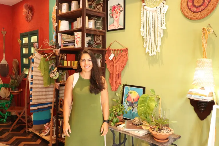 Caroline Miranda, proprietária da da Prana Tropical, destaca a importância da "moeda verde" e seus impactos na sociedade.