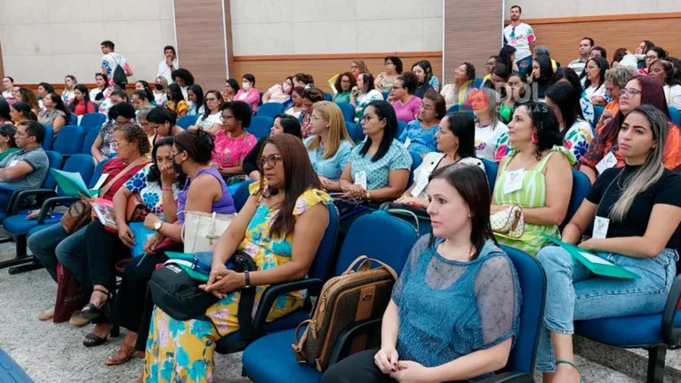 Evento reuniu representantes locais, regionais, estaduais envolvidos e interessados em políticas para pessoas com deficiência