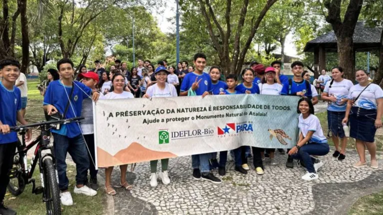 Caminhada fala sobre descarte de lixo nas praias de Salinas