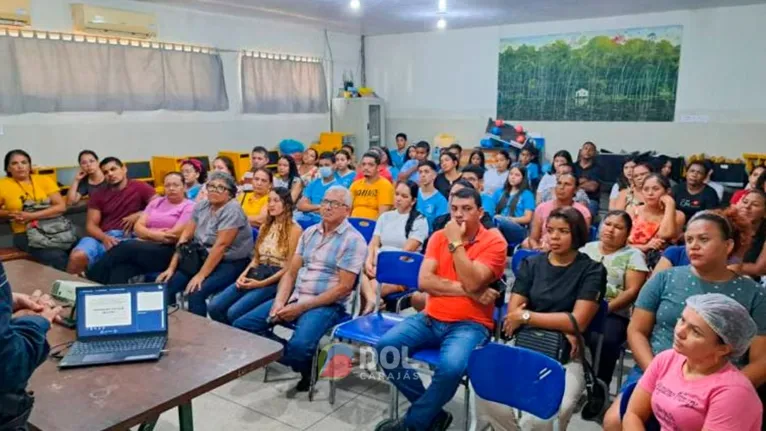 Programa foi lançado inicialmente em 300 escolas do Estado